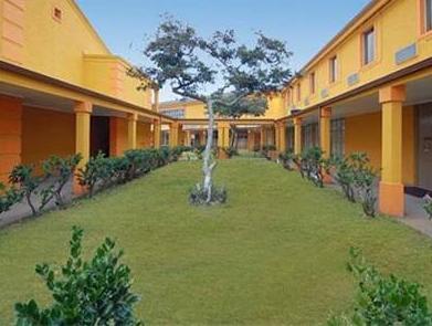 Rodeway Conference Center *