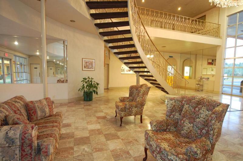 Inn Rodeway Conference Center