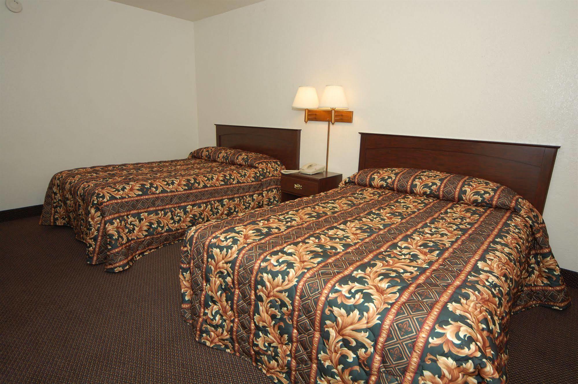 Inn Rodeway Conference Center