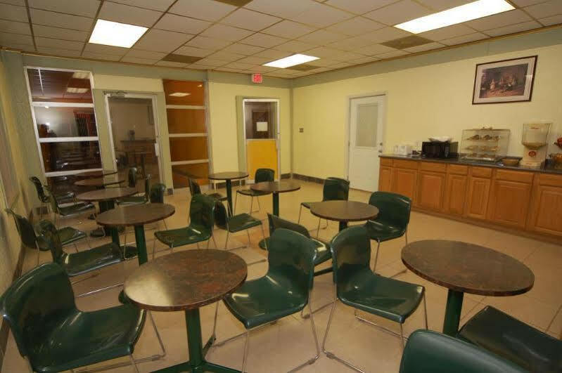 Rodeway Conference Center Inn Beaumont